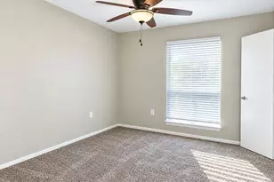 4653 Country Creek Dr, Dallas, TX 75236 - Photo 16