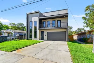 2323 Wilhurt Ave, Dallas, TX 75216 - Photo 2