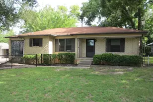 241 E Main St, Van, TX 75790 - Photo 1