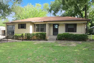 241 E Main St, Van, TX 75790 - Photo 1
