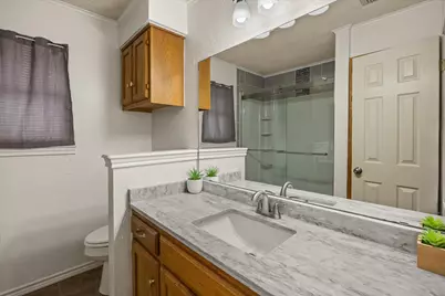 1812 N Cypress Avenue, Stephenville, TX 76401 - Photo 12
