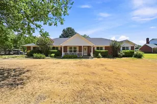 706 Georgetown Rd, Ovilla, TX 75154 - Photo 2