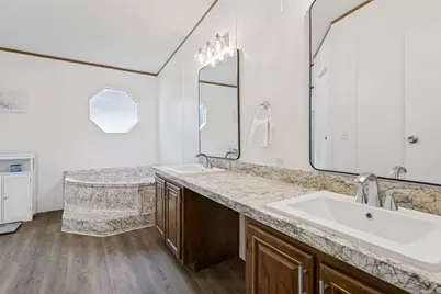 6013 Idaho Trail, Granbury, TX 76048 - Photo 20