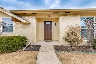 2922 Fair Mdw Dr, Garland, TX 75044 - Photo 2
