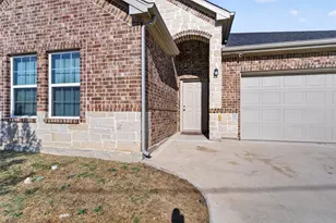 2517 Donalee St, Fort Worth, TX 76105 - Photo 4