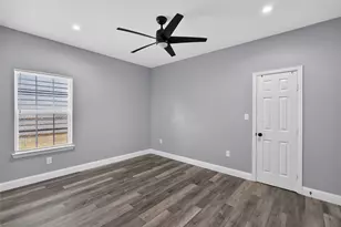 2517 Donalee St, Fort Worth, TX 76105 - Photo 18