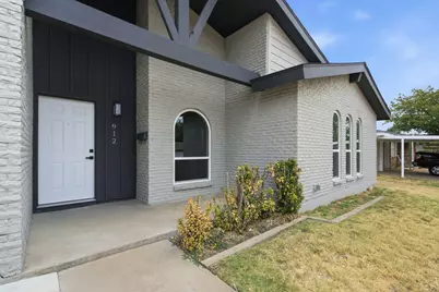 912 Kelley Drive, Everman, TX 76140 - Photo 6