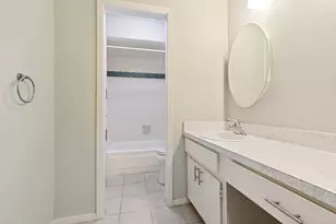 10732 Pagewood Dr, Dallas, TX 75230 - Photo 12
