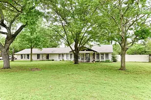 207 Southridge Rd, Edgewood, TX 75117 - Photo 1