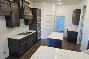11925 Serval St, Godley, TX 76044 - Photo 6