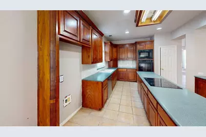 8601 Spectrum Drive, McKinney, TX 75072 - Photo 4
