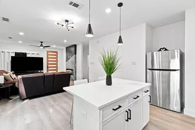 1535 Caldwell Street, Dallas, TX 75223 - Photo 18