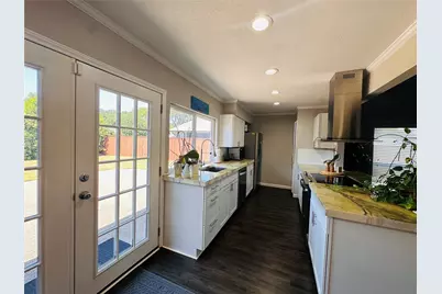 1533 W Spring Creek Parkway, Plano, TX 75023 - Photo 12
