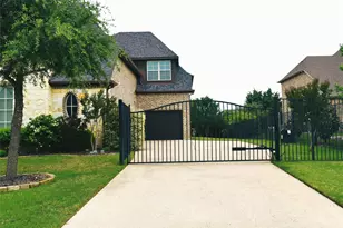200 Montrose Ln, Southlake, TX 76092 - Photo 2