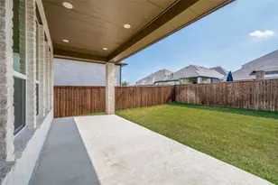 1316 Buttercup Ave, Aubrey, TX 76227 - Photo 24