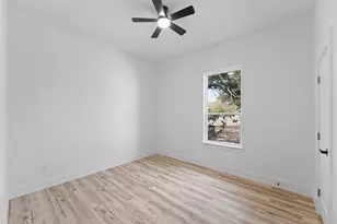 4918 Sunshine Dr, Fort Worth, TX 76105 - Photo 24