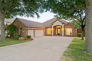 2212 Creek Crossing Dr, Corinth, TX 76210 - Photo 1