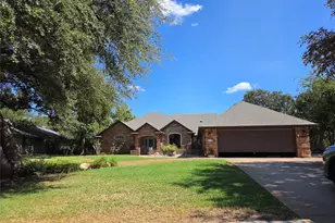 5004 Mohawk Ct, De Cordova, TX 76049 - Photo 2