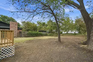 1244 E Mulkey St, Fort Worth, TX 76104 - Photo 26