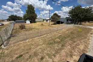 7201 Pica Dr, Alvarado, TX 76009 - Photo 16