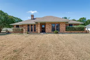 508 Estate Ln, Terrell, TX 75161 - Photo 2
