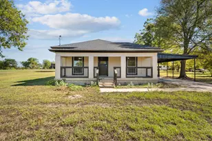 132 Stacks Rd, Ennis, TX 75119 - Photo 1