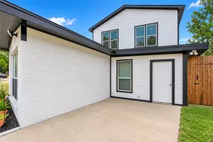 1714 Meadowbrook Ln, Irving, TX 75061 - Photo 2