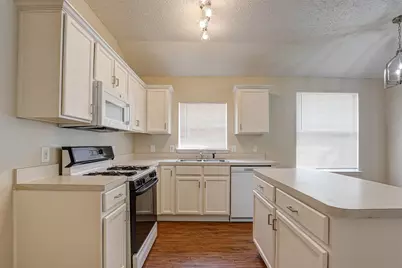 1815 Citadel Drive, Glenn Heights, TX 75154 - Photo 8
