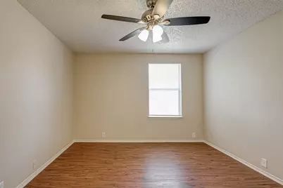 1815 Citadel Drive, Glenn Heights, TX 75154 - Photo 18