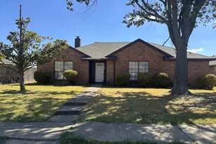 2217 Crestview Ln, Rowlett, TX 75088 - Photo 1