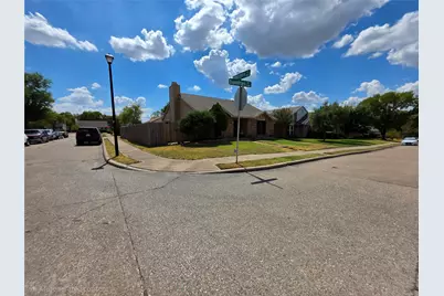 9420 Dumfries Drive, Dallas, TX 75227 - Photo 1