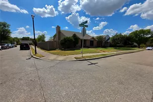 9420 Dumfries Dr, Dallas, TX 75227 - Photo 1