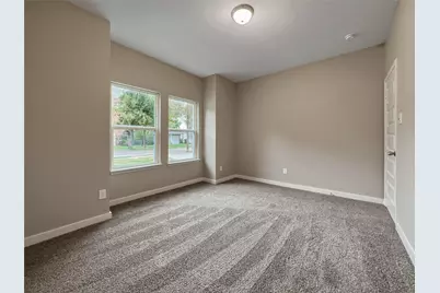 4615 Roberts Avenue, Dallas, TX 75215 - Photo 12
