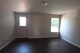 1249 Village Garden Dr, Azle, TX 76020 - Photo 24
