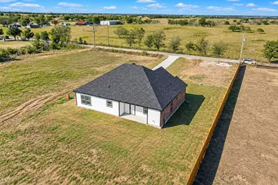 740 Section House Road, Alma, TX 75119 - Photo 4