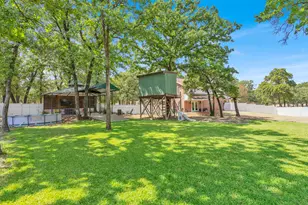 124 Alvarado Oak Dr, Alvarado, TX 76009 - Photo 32