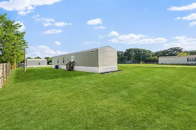 238 Vaughn, Gun Barrel City, TX 75156 - Photo 4