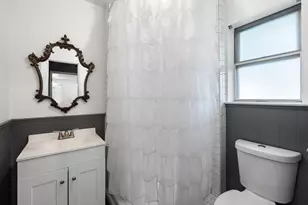 209 W Avenue K, Midlothian, TX 76065 - Photo 16