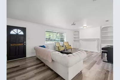 209 W Avenue K, Midlothian, TX 76065 - Photo 10