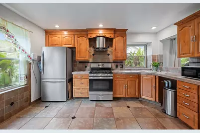 4305 Hudson Avenue, Grand Prairie, TX 75052 - Photo 14