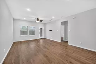 340 Willowmore Dr, Little Elm, TX 75068 - Photo 26