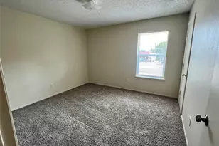 2019 Paisley Dr, Arlington, TX 76015 - Photo 10