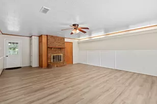 125 Glenhaven Dr, Azle, TX 76020 - Photo 14