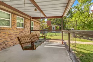 125 Glenhaven Dr, Azle, TX 76020 - Photo 4