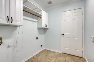 1617 Redwood Dr, Corinth, TX 76210 - Photo 16