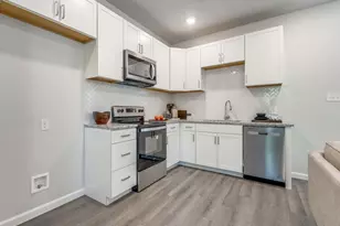 309-2 Braz St, Bonham, TX 75418 - Photo 6