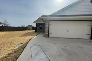 3003 Weave Ct, Granbury, TX 76049 - Photo 1