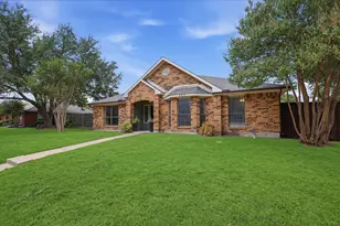 4917 Orchard Dr, Sachse, TX 75048 - Photo 4