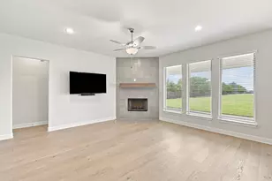 801 Brandi Ridge Dr, Midlothian, TX 76065 - Photo 12