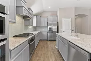 3812 Valachian Cir, McKinney, TX 75071 - Photo 14